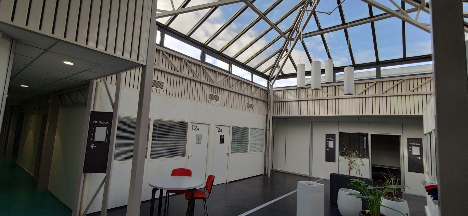 Visuel 4 de l'annonce : Hôtel d'entreprises - ZA de Penhoat - Plabennec - Bureaux à louer